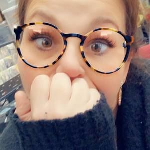 Meet your Posher, Alisha